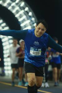 BIB: 7023, 42215
                            <button type="button" onclick="openModal(21224001)" class="btn btn-primary btn-sm float-right btn-popup" data-toggle="modal" data-target=".modal-high-quality">
                        <i class="fas fa-shopping-cart"></i> Add to Cart
                    </button>
                                            <button type="button" onclick="isThisMe(21224001, true)" class="btn btn-success btn-sm float-right btn-popup btn-isme hidden" data-toggle="tooltip" data-placement="bottom" title="นี่คือรูปของคุณใช่ไหม คลิกที่นี่เพื่อเอาเข้าอัลบั้ม">
                        <i class="fas fa-plus"></i> Add to album
                    </button>
                    <button type="button" onclick="isThisMe(21224001, false)" class="btn btn-warning btn-sm float-right btn-popup btn-isnotme hidden">
                        <i class="fas fa-ban"></i> Remove from album
                    </button>